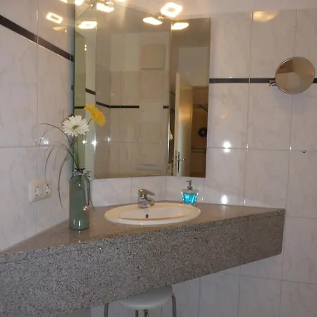 Apartmenthaus Ostseewelle 13